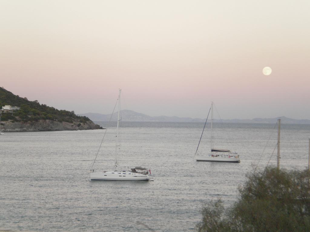 Apartmán Sunrise Flora Agia Marina (Aegina)